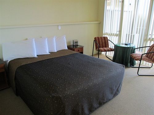 תמז Shortland Court Motel מראה חיצוני תמונה
